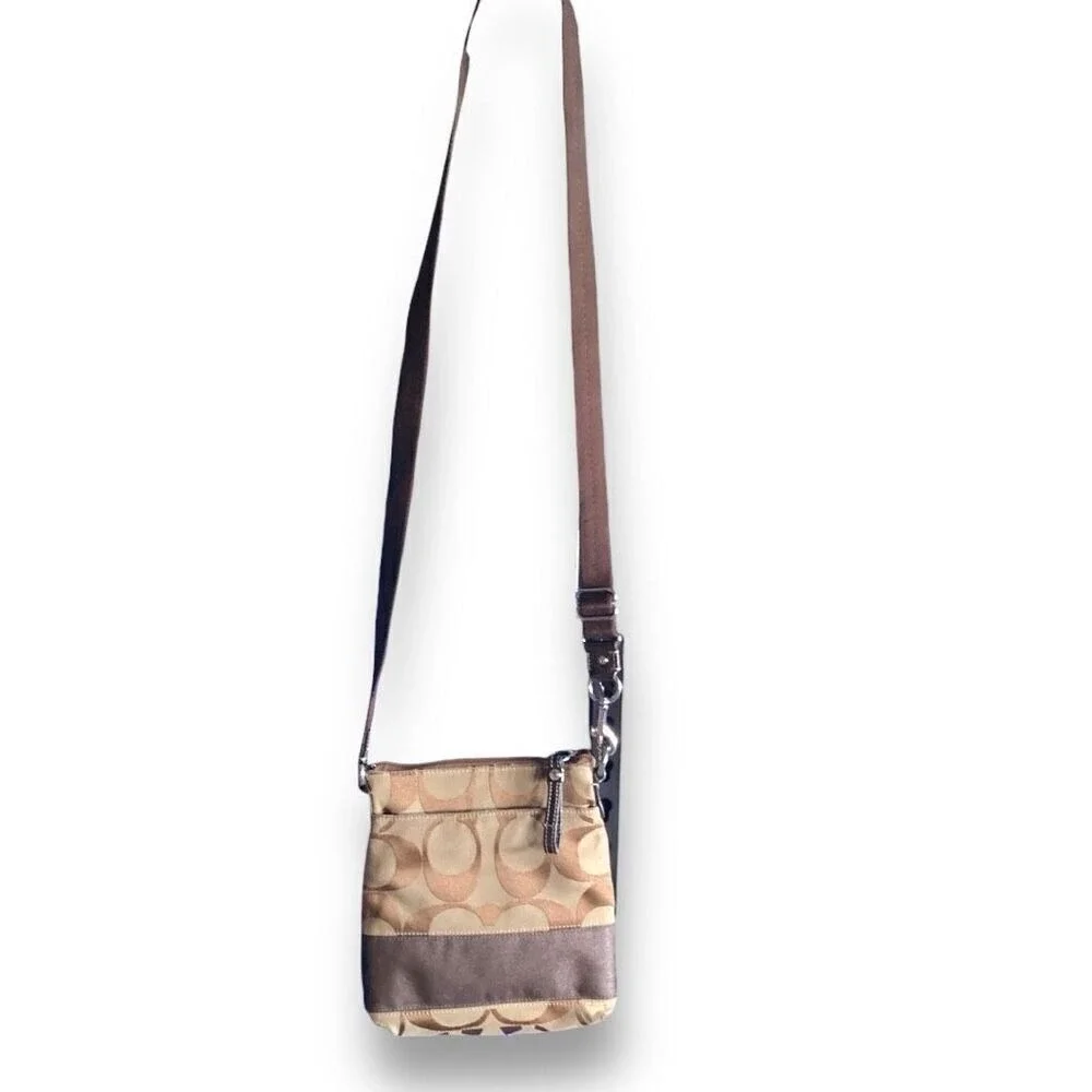 Coach Signature Monogram Canvas Crossbody Bag Brown Khaki Y2K Flat Messenger